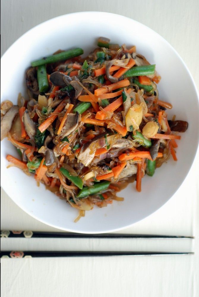 Spicy Hand-Pulled Noodle Stir Fry with Beef & Veggies